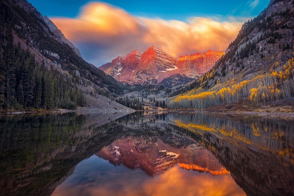 A Perfect Morning in Maroon Lake art print by Michael Zheng for $57.95 CAD