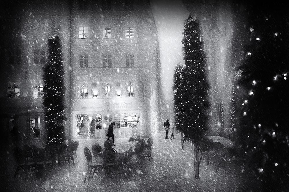 Christmas In The City art print by Roswitha Schleicher-Schwarz for $57.95 CAD