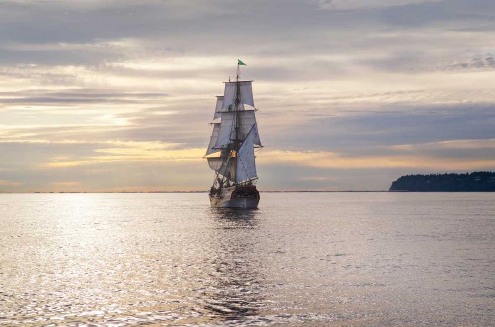 Lady Washington III art print by Alan Majchrowicz for $57.95 CAD