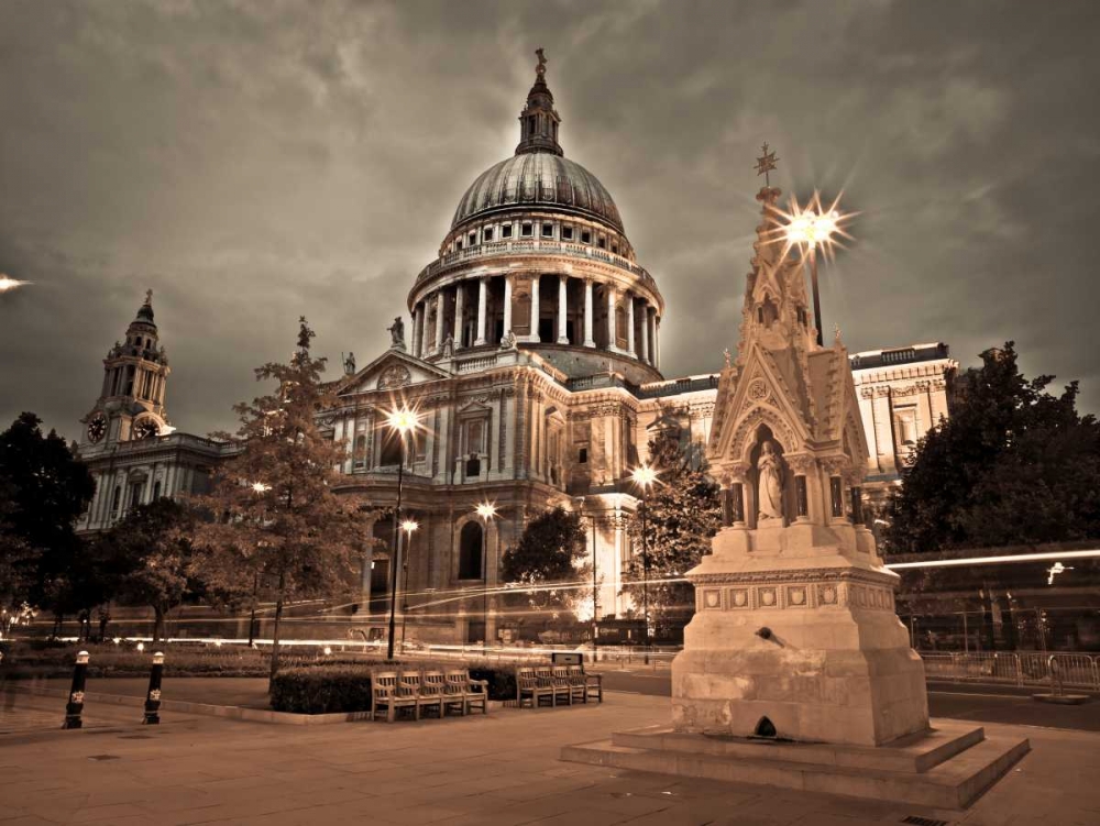 AF20110710 St Pauls 036C05 art print by Assaf Frank for $57.95 CAD