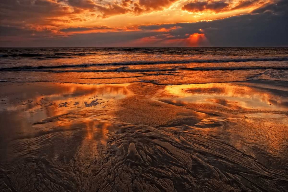 USA, New Jersey, Cape May Sunset on Delaware Bay art print by Jay OBrien for $57.95 CAD