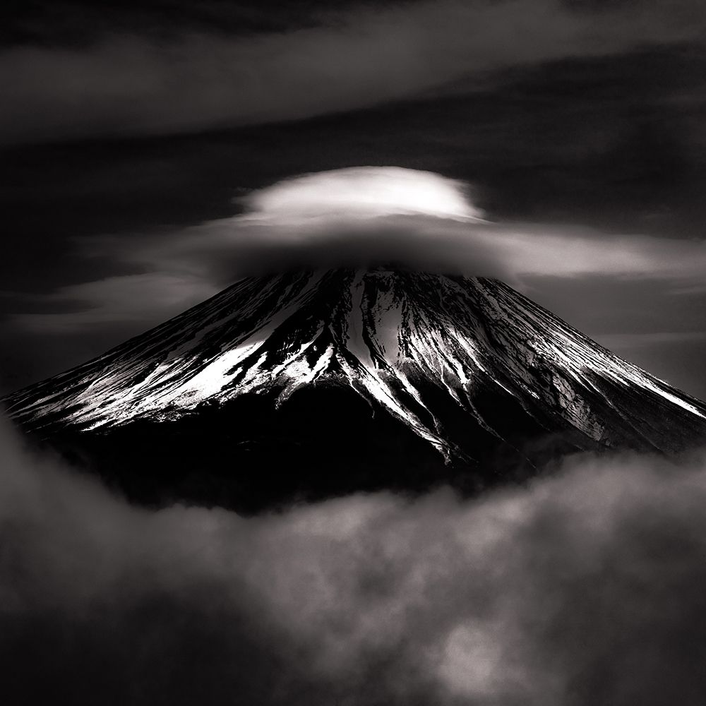 The Last Fujiyama In Heisei art print by Masayuki Nozaki for $57.95 CAD