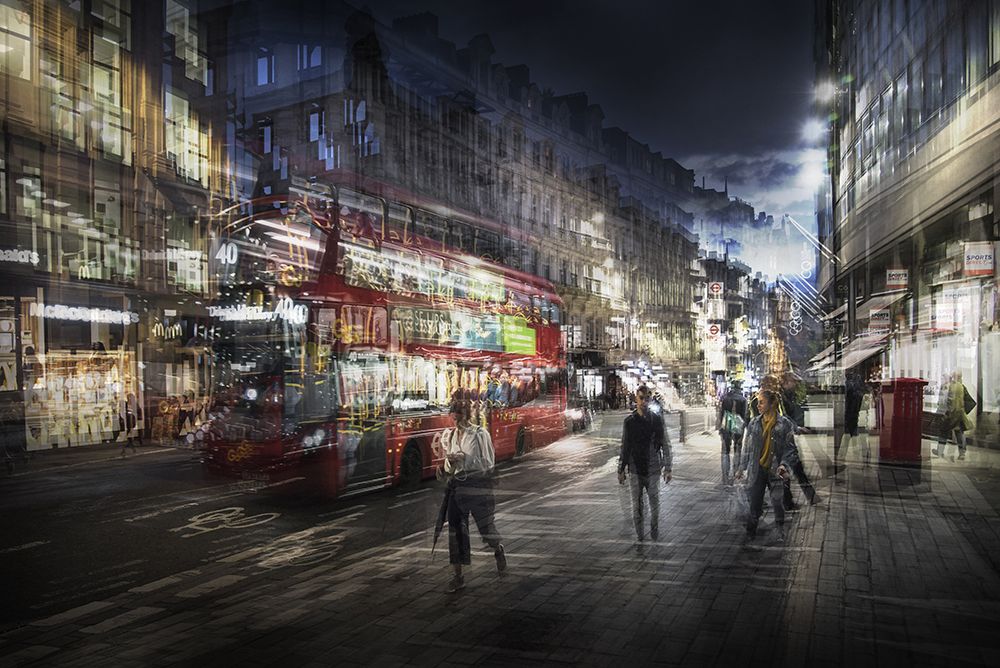 On The Streets Of London art print by Nicodemo Quaglia for $57.95 CAD