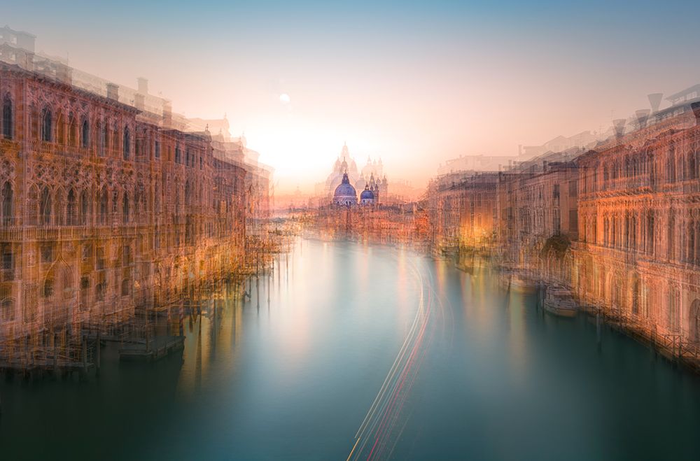 Venezia (AuAdandfrac14;AeM) art print by Larry Deng for $57.95 CAD