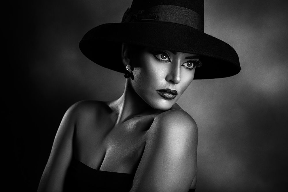 Lady Ros art print by Peppe Tambe for $57.95 CAD