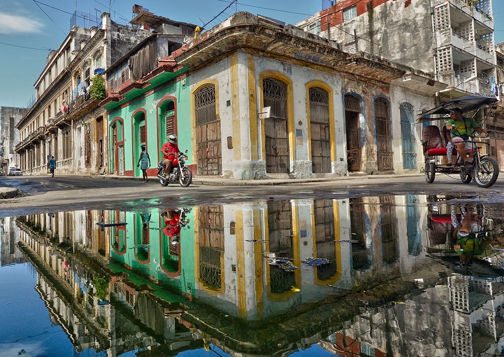 Reflection In Havana art print by Itzik Einhorn for $57.95 CAD