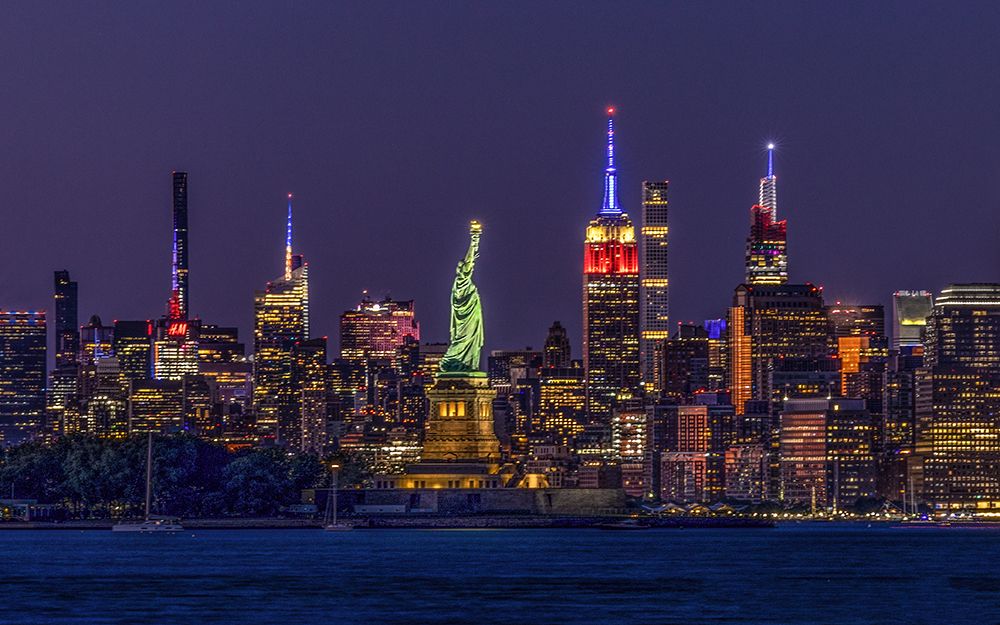 Statue Of Liberty art print by Luying for $57.95 CAD
