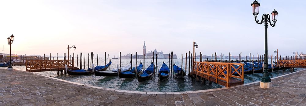 Gondeln in Venedig art print by Rolf Fischer for $57.95 CAD